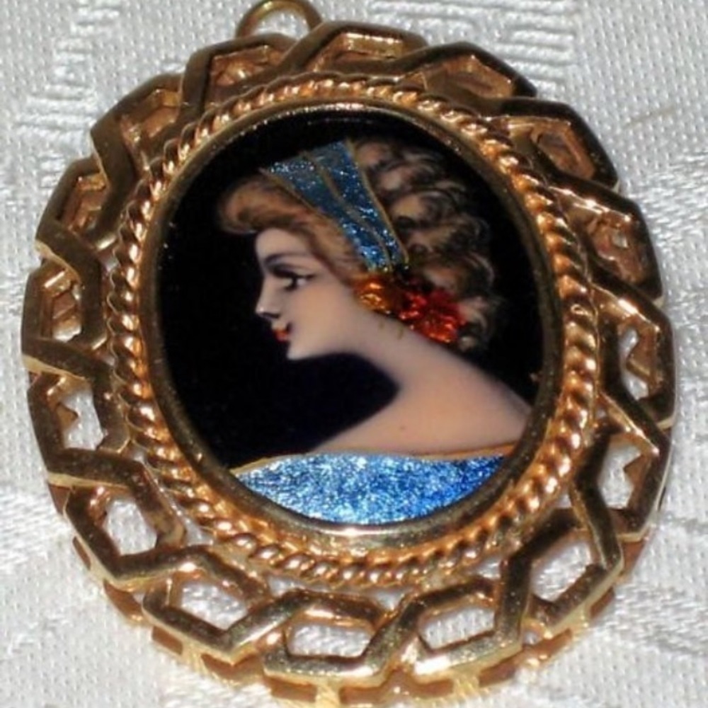 Limoges Portrait Pin Brooch 14k Gold Antique Vintage